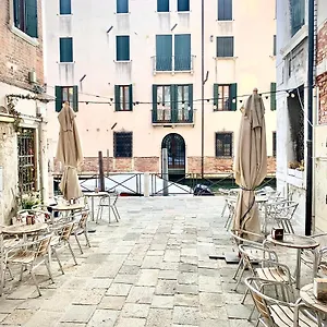 apartament-venice-paradise.hotelinveneto.com/
